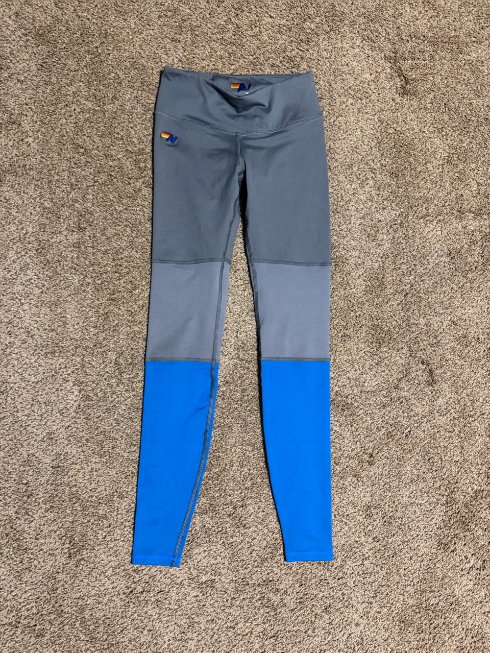 Aviator Nation leggings.